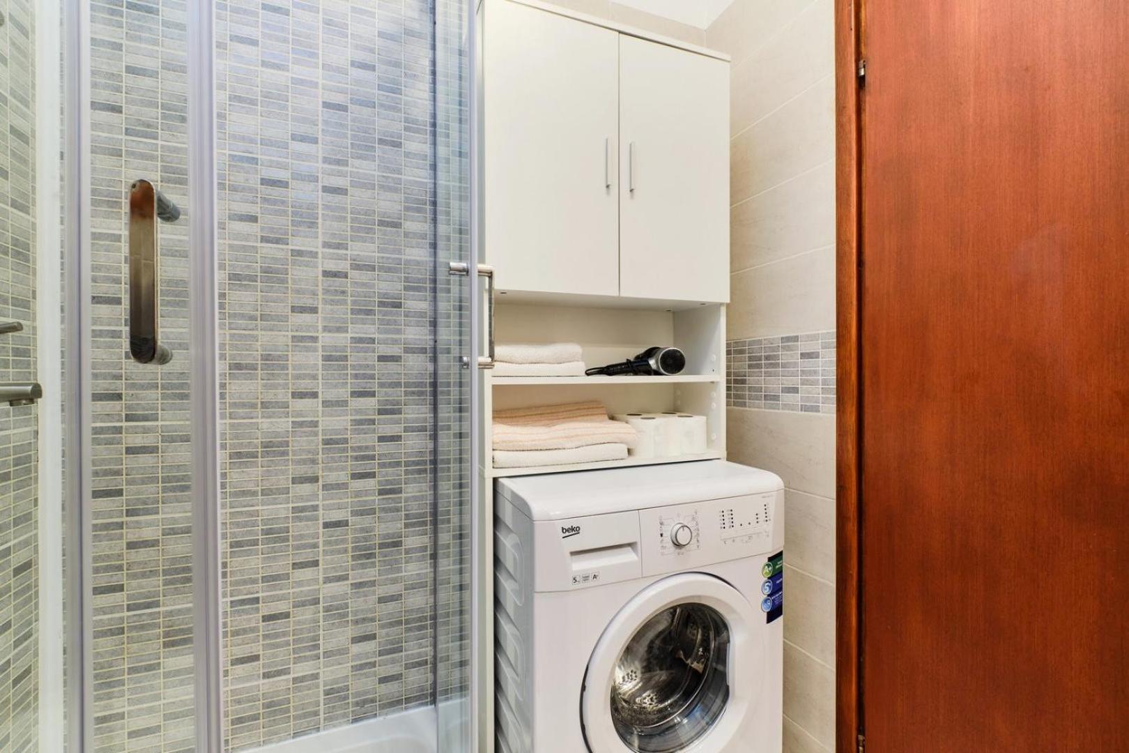 Apartments Ady 말리로시니 외부 사진