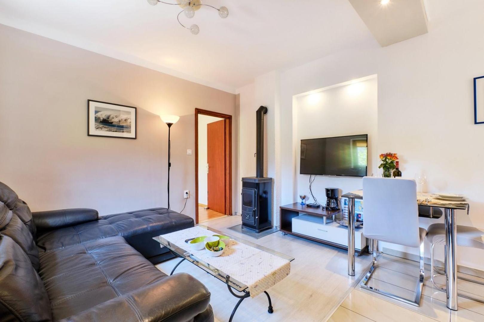 Apartments Ady 말리로시니 외부 사진